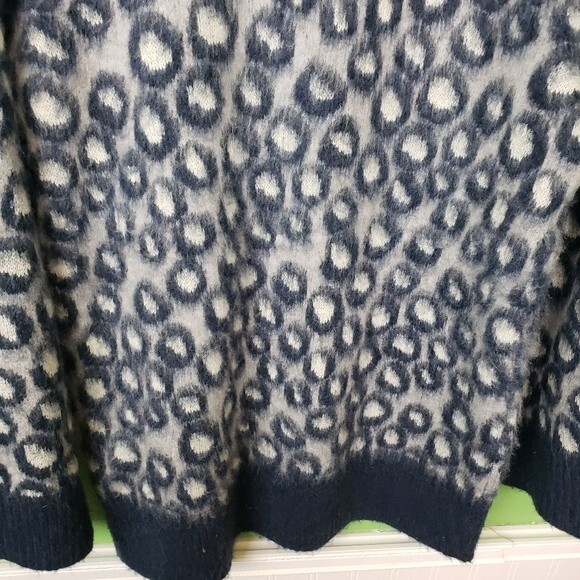 Current/Elliott Blue Animal Print Langenlook oversize sweater Sz 1 - Picture 10 of 12